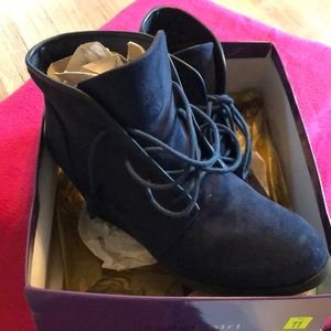 Navy suede madden booties